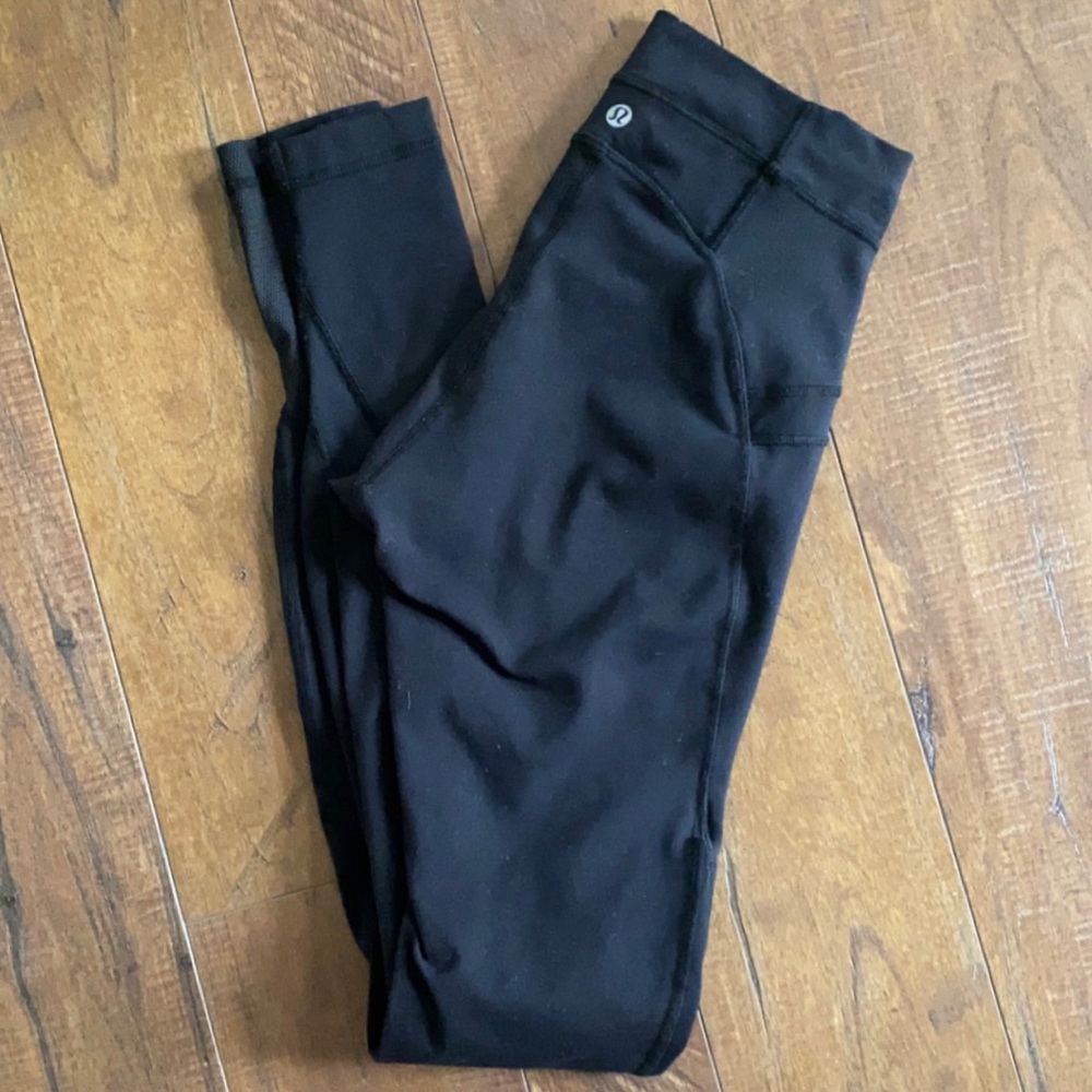 Lululemon Free Flow Tight Leggings